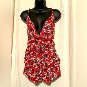 Banana Republic Women's Sz S Spaghetti Strap Red Romper With Pockets